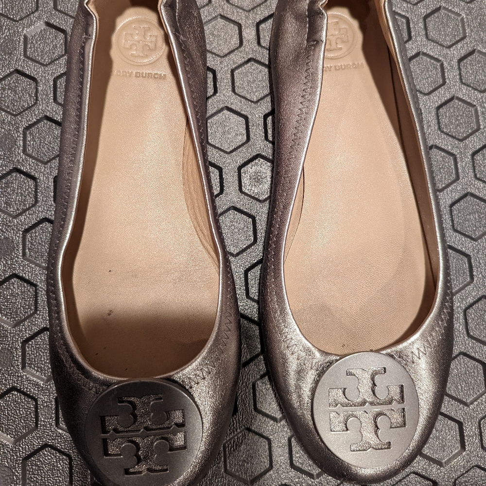 Tory Burch Minnie Logo flats